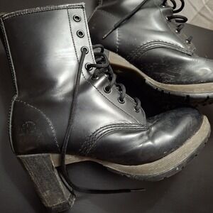 Dr. Martens Darcie Black Leather heel boots size 7 Y2K Goth Grunge